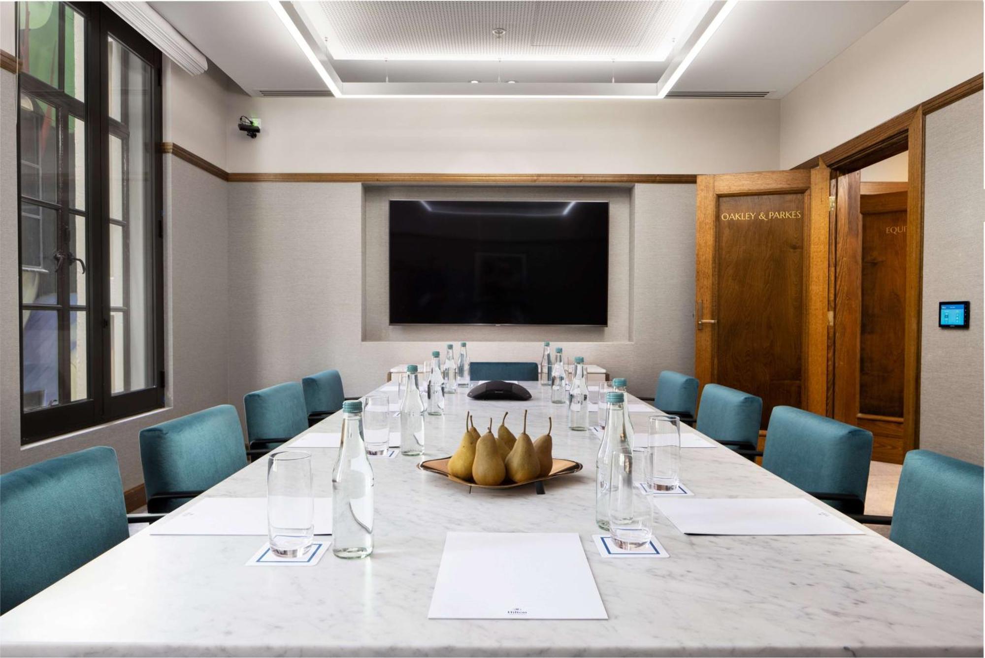 Hilton Melbourne Little Queen Street Экстерьер фото Meeting room at the hotel