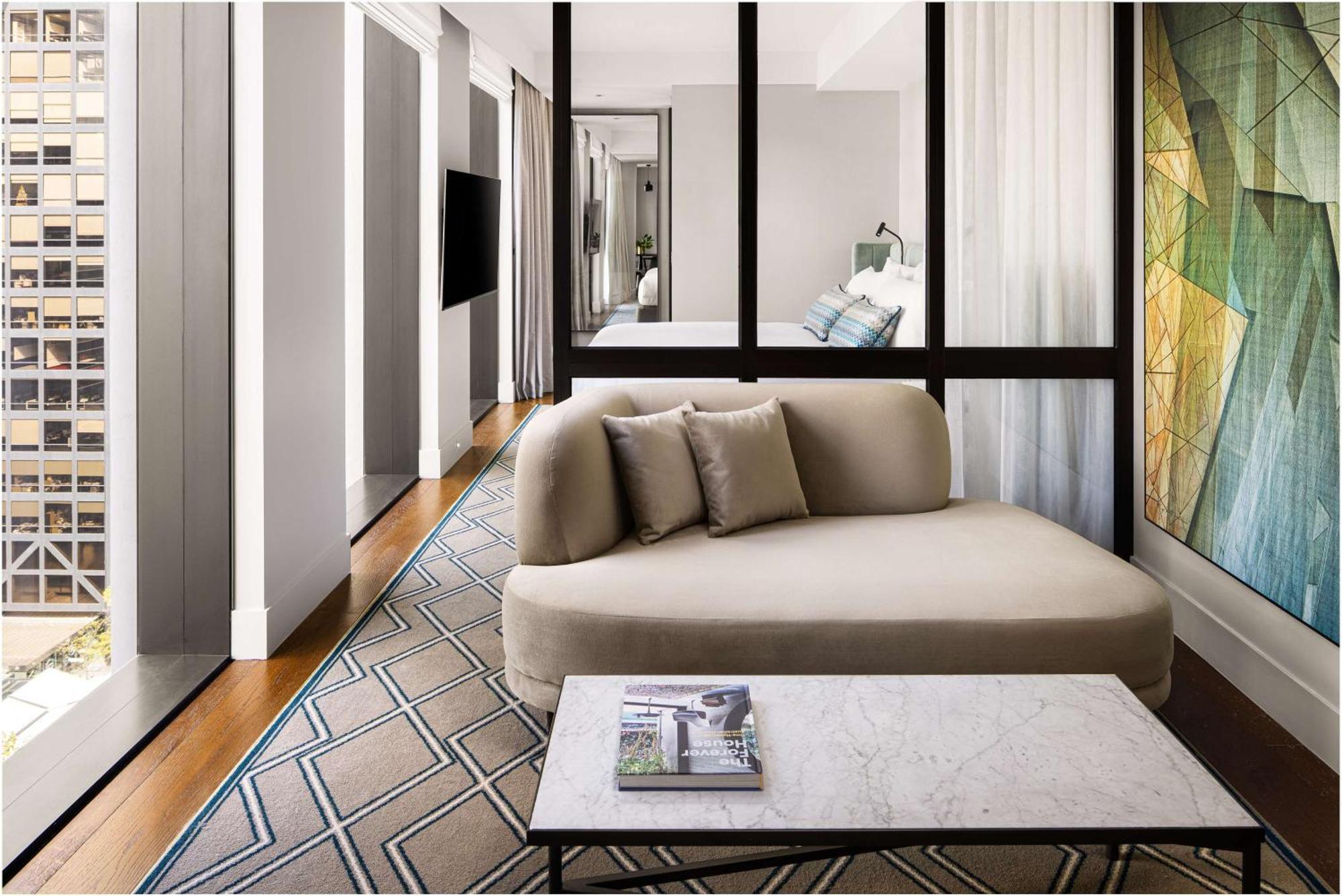 Hilton Melbourne Little Queen Street Экстерьер фото A suite at the hotel